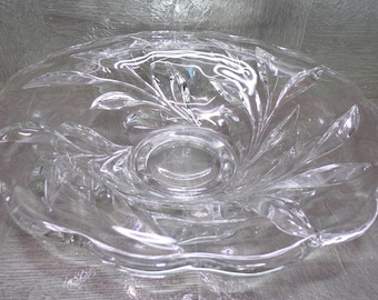 2602 Beautiful Vintage Indiana Glass Willow Oleander 12" Footed Clear Glass Bowl 4" Tall - Great Condition