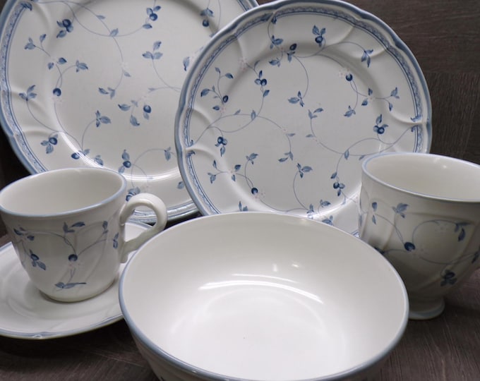 2603 Noritake #8671 Strawberry Delight Stoneware Good Condition Light Scratches Choose From List: