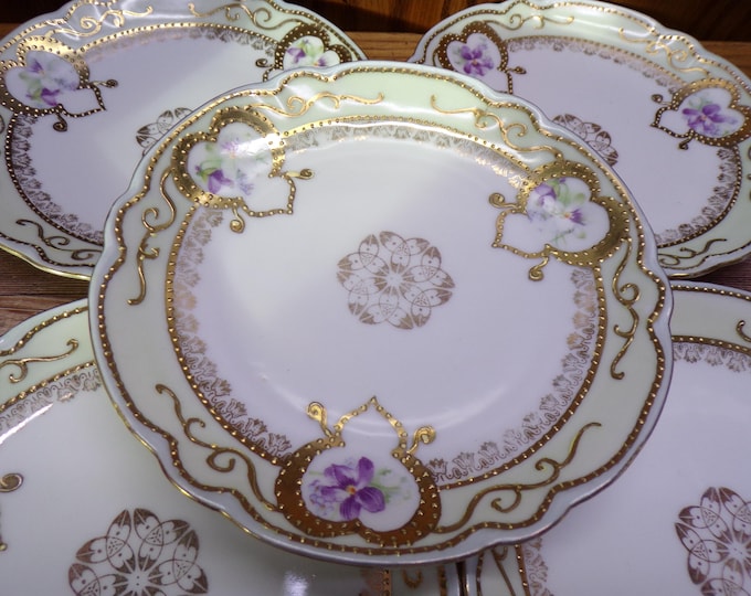2511 Limoges Beautiful 6.25" Dessert / Snack Plates Set of 5 Hand-painted Purple flowers Mint Green Rim with Gold Accents - Great Condition