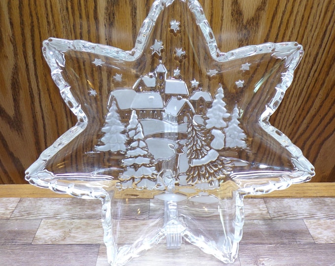 2510 Mikasa Christmas Carol Vintage Serving Platter 12" Frosted Crystal Star - Great Condition