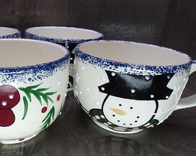 2602 Lillian Venon Snowman & Red Bow Christmas Blue Sponge 16 oz Mugs Set of 4 - Great Condition