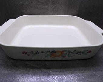 2606 Corning Ware A-21-B-N Fruit Abundance on Almond Vintage 12.25" Lasagna Casserole Pan
