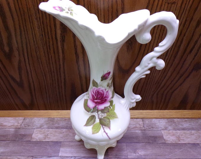 2509 Lionstone Pottery Inc. Vintage 13" Decanter / Vase Pink Roses - Great Condition