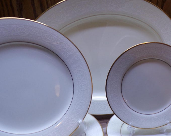 2510 Noritake Ivory China #7562 Tulane Vintage White Lace Dinnerware - Great Condition Choose from List: