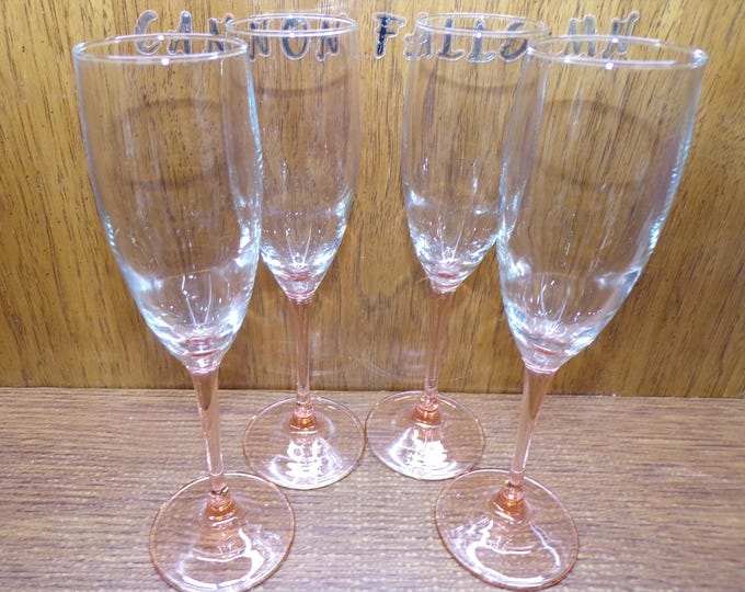 2506 Arcoroc Luminarc Vintage 8.75" 6 oz Pink Stemmed Champagne Flute Set of 4 by Cristal D'Arques France - Great Condition