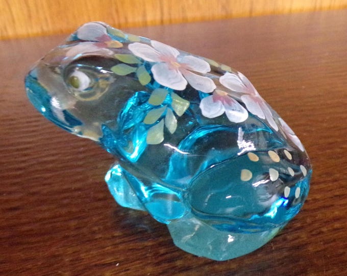 2501 Fenton Glass 4" Turquoise Blue Frog Toad Hand-Painted White Flowers- Signed D. Lapling - Great Condition