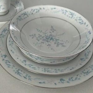 Carolyn by Noritake - Etsy