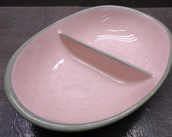 2609 Harkerware Pink Shell Vintage 10"x7" Oval Divided Dish Speckled Pink w/ Gray Rim & Backside - Excellent