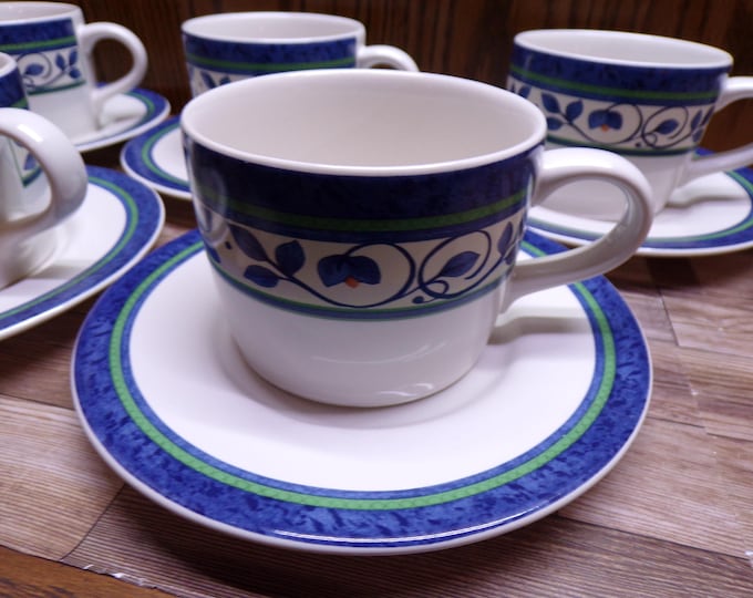 2509 Pfaltzgraff Orleans Stoneware Pottery 10 pc Set- (5) 8 oz Cups & (5) Saucers Blue Green Floral - Great Condition