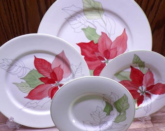 2508 Block Spal Watercolors Poinsettia Christmas Dinnerware Vintage 1982 by Mary Lou Goertzen - Great Condition