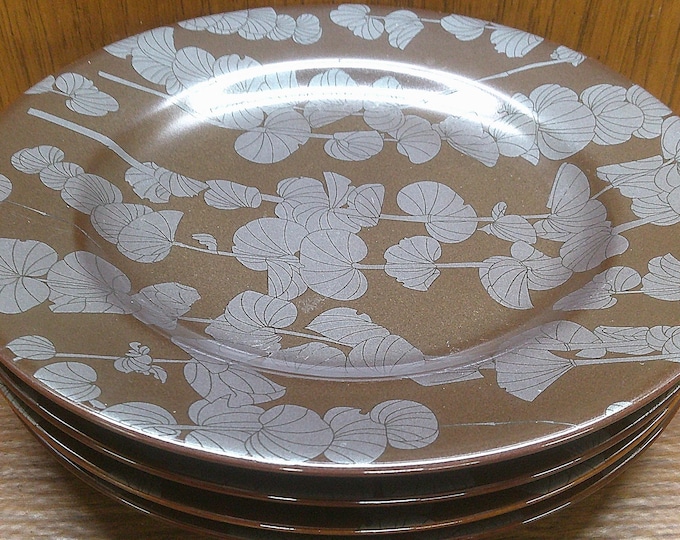 2501 Sakura Port of Call Series Eucalyptus 8" Salad/ Snack/ Dessert Plates Set of 4 - Great Condition
