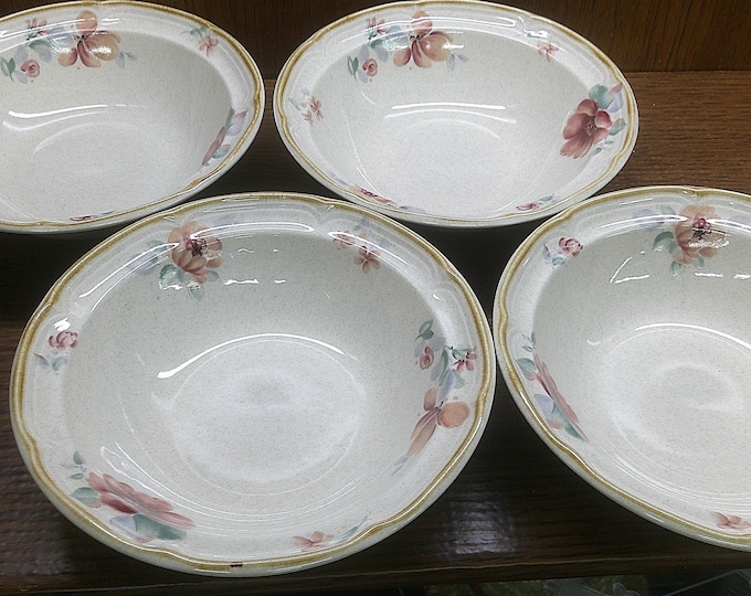 2502 International Tableworks 7" Stoneware Bowls Set of 4 Pink Flowers on Sand w/ Brown Rim Made in Japan - Great Condition