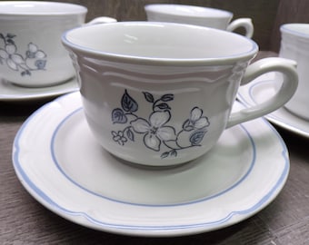 2607 Covington Avondale Vintage Stoneware 8 pc Set (4) Cups & (4) Saucers - Like New