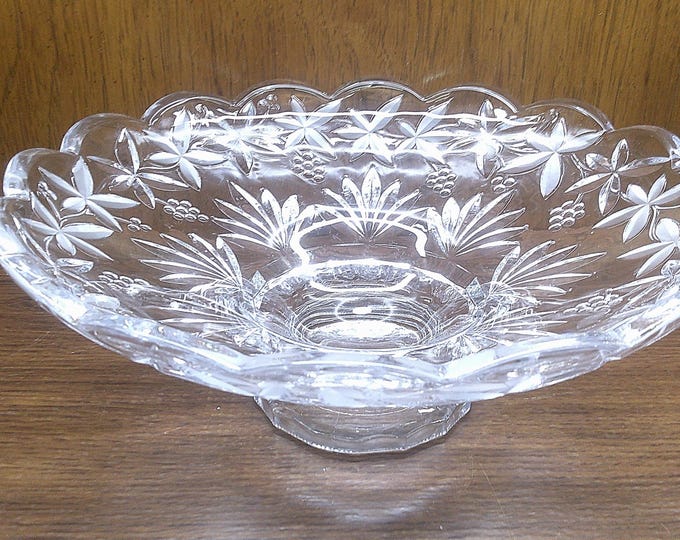 2501 Mikasa Garden Terrace Footed Crystal Centerpiece 12" Bowl Scalloped Edges - Great Condition