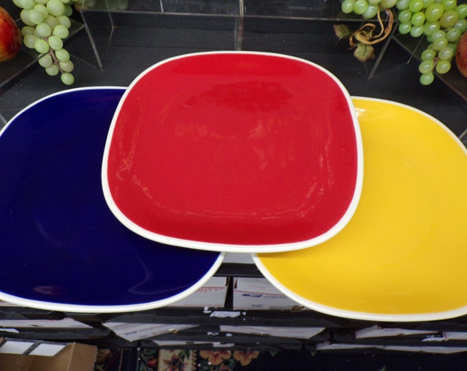 2305 Oneida 12" Heavy Stoneware Plates/ Platters- Set of 3 Blue, Red, Yellow - Light Scratches - Otherwise Great Condition