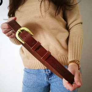 Equestrian Belt with Horseshoe Buckle Leather Belt Horseshoe Personalized Leather Belt Equine Gift Leather Belt Gift for Horse Lover