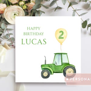 Carte d'anniversaire personnalisée pour 2e anniversaire de tracteur, nom et âge personnalisés, carte d'anniversaire verte pour tout-petit tracteur, carte sur le thème de la ferme pour fils, petit-fils, neveu