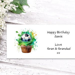 Envelope de dinheiro de aniversário personalizado para filho, neto ou sobrinho, design vibrante de cupcake de futebol, carteira de dinheiro de aniversário