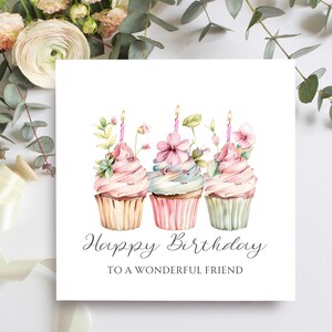 Carte d'anniversaire merveilleux petit gâteau d'un ami