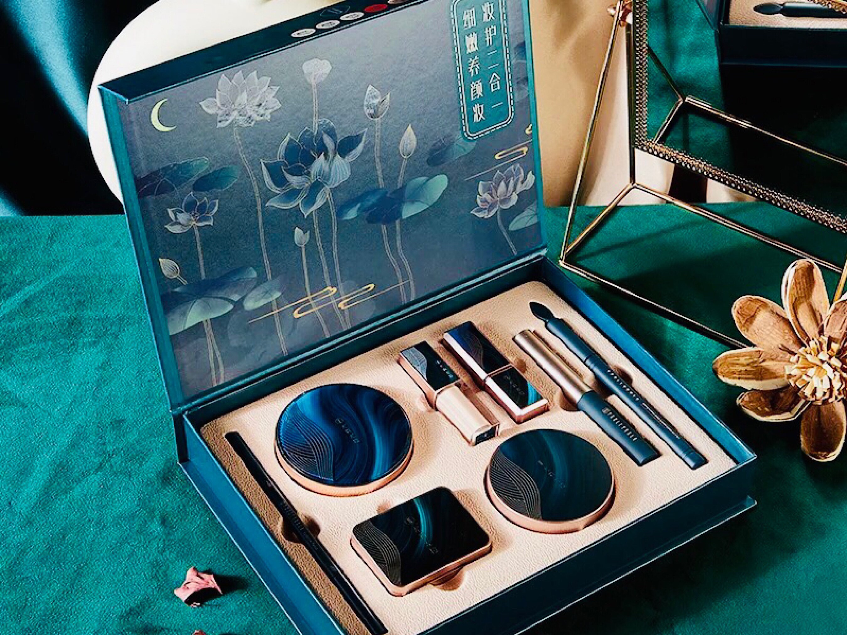 Lotus Makeup Set for Women Gift for Her Gift Set Gift for Etsy