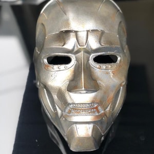 Doctor Doom helmet special rustic effect HQ Resin