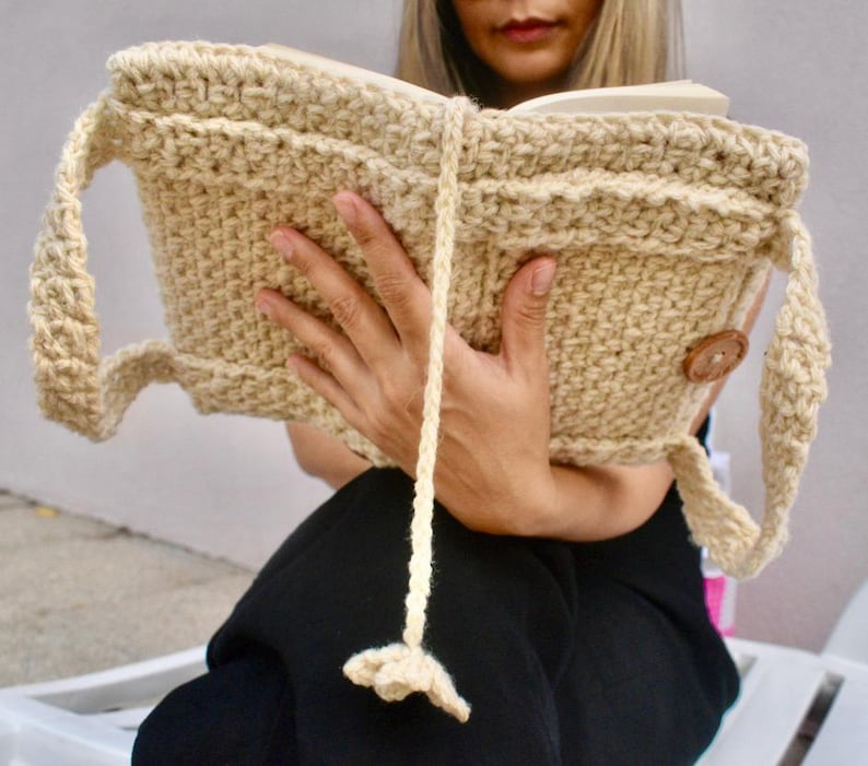 Book Bag Crochet Pattern - Story Satchel PDF image 2