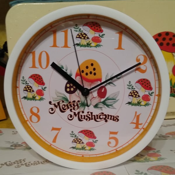 Sears Merry Mushrooms Theme 9" Wall Clock + Merry Mushroom Magnet