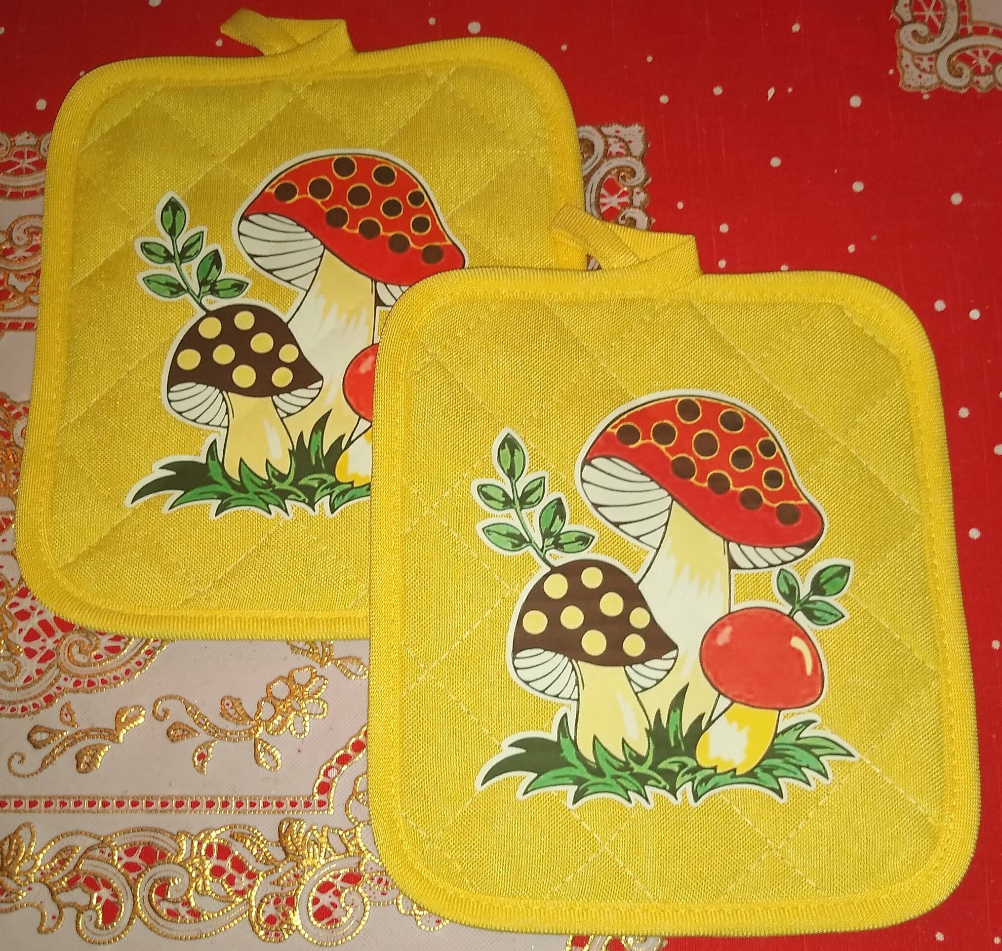 4 Pack Bohemian Pot Holders, Hot Pads for Kitchen Counter and Pan Handles  7x8.5