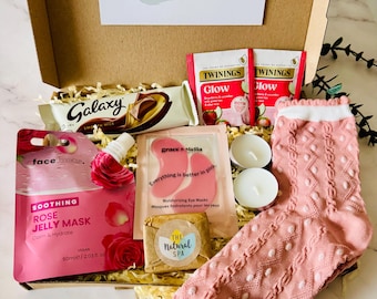 PAMPER HAMPER - Spa Self Care Gift for Her - Hug in a Box - Birthday Gift Box - Care Package - Personalised Gift - Pamper Gift for Friend