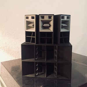 Fiktion-One Miniature Art Model. 3d-printed Speaker Set. Sound System Replica. Techno Club Culture. Berghain Berlin. DJ gift. Souvenir