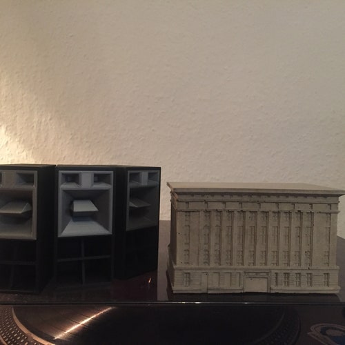 Set Fiktion-One miniatures speaker + Berghain concrete replica Techno Club Culture Berlin shops Collector's item 3d-printed