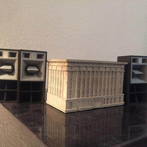 Set Fiktion-One miniatures speaker + Berghain concrete replica Techno Club Culture Berlin shops Collector's item 3d-printed