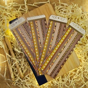 Marcador feito à mão - Estilo colagem - Brown Ephemera-presente-feito à mão-mídia mista-álbum de recortes - Presente exclusivo e artístico para amantes de livros - Série Orig