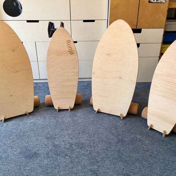 Balance board, for children and adults, with cork roller and intelligent stand, individually configurable sets, personalizable