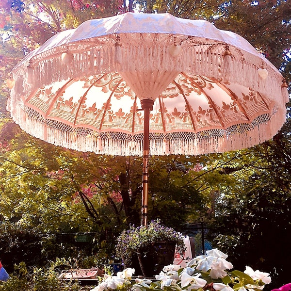 Hand-Painted Parasol -  Elegance with White Canvas, Gold Details, and Seashell Ornaments