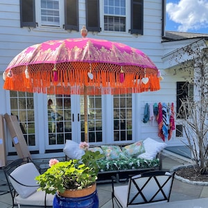 Fuchsia Balinese Parasol – Bold Fringe Umbrella for Garden or Wedding Decor | Artistic Handmade Shade for Outdoor Styling