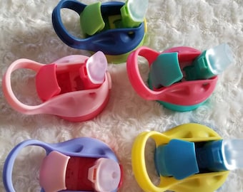 12oz waterbottle replacement lid with smooth design.