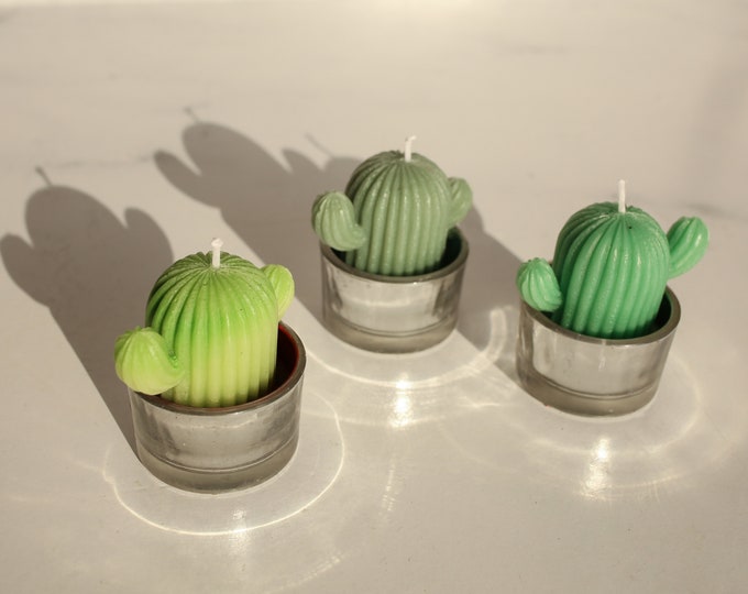 Featured listing image: Cactus/ Succulent Shaped Hand Poured Candle 100% Organic Ultrafiltered Beeswax