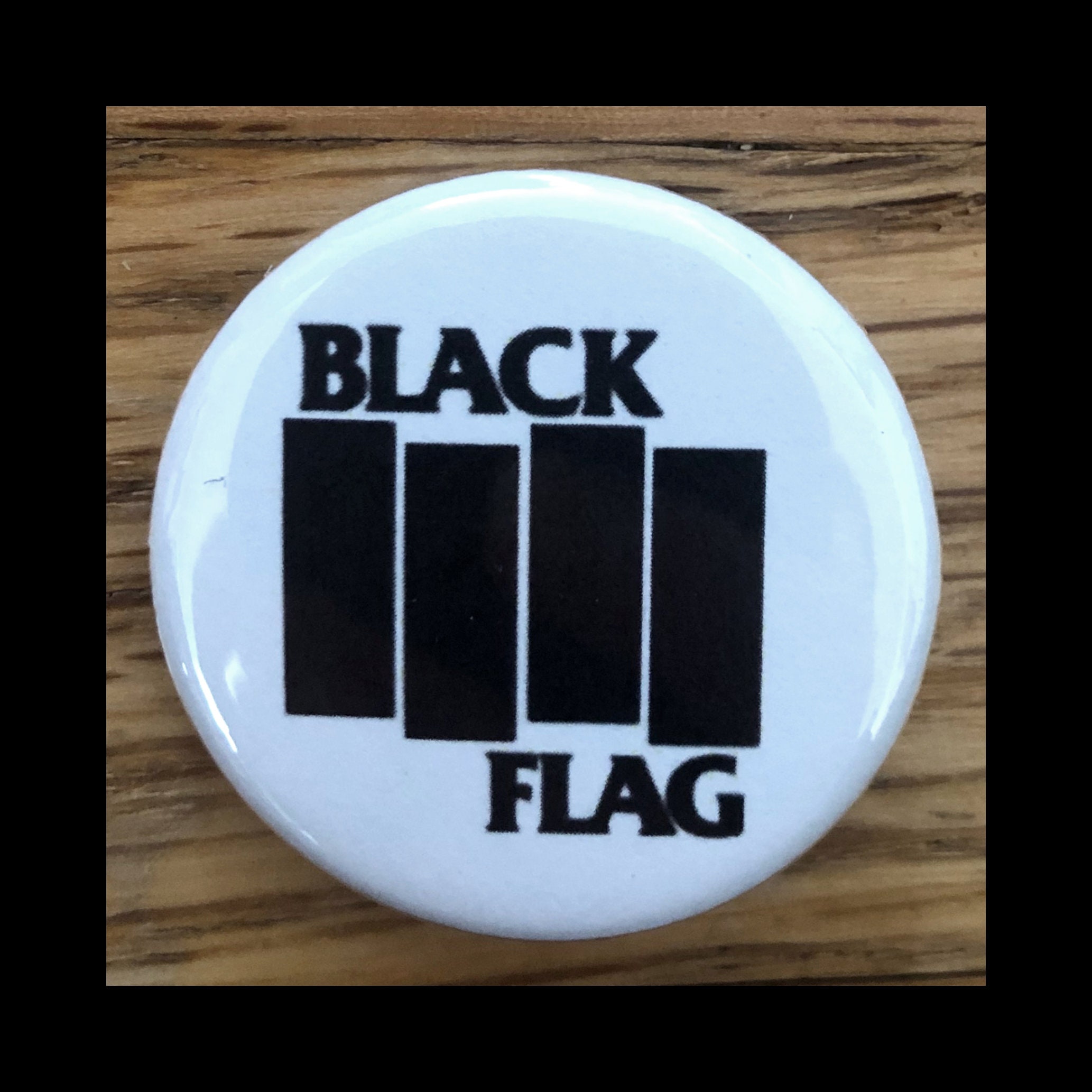 Motor racing flag 4 black flag' Small Buttons