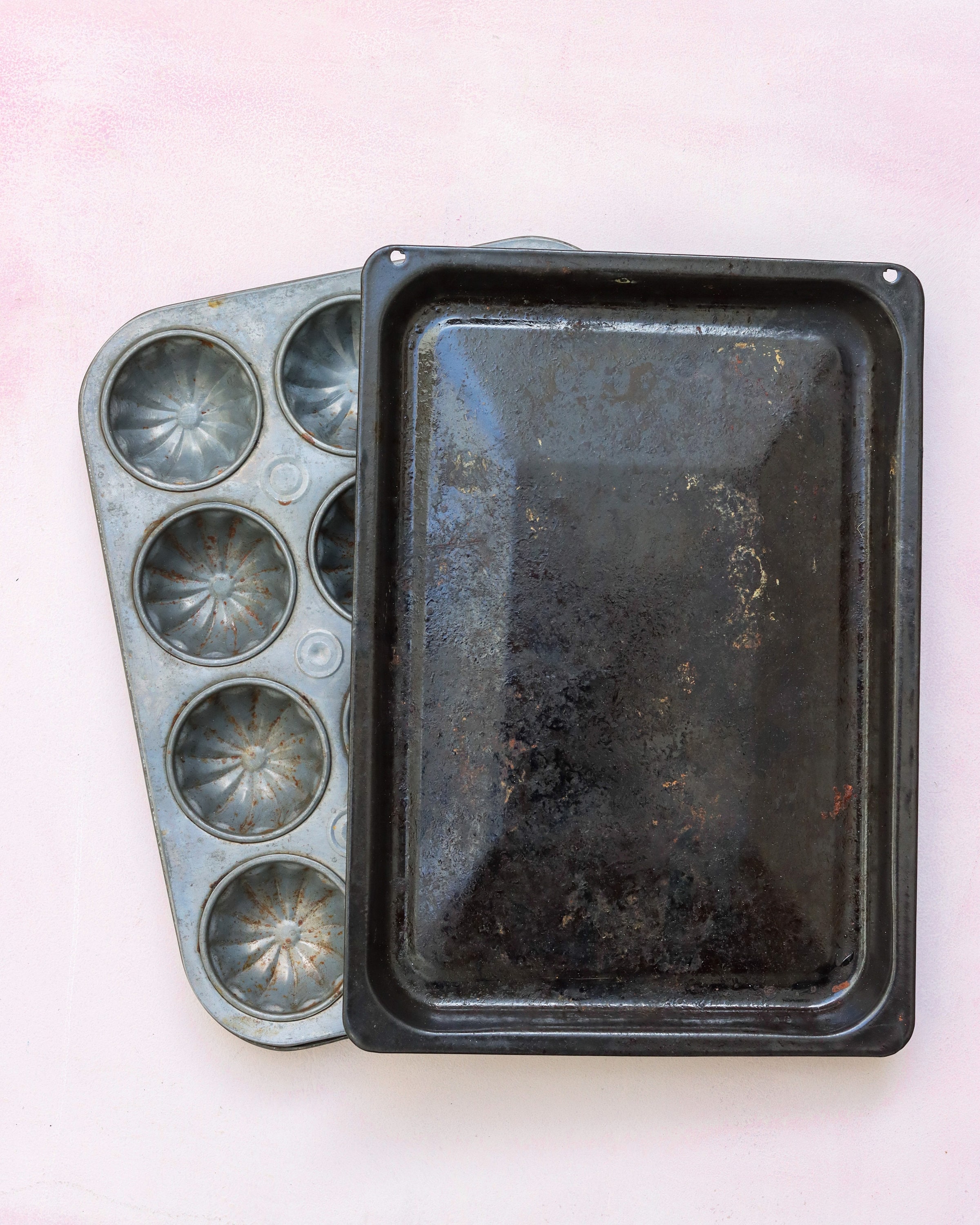 Vintage and Weathered Baking Pan 11x15food Photography 
