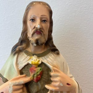 Vintage Sacred Heart of Jesus Statue 16.5&quot;