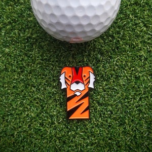 Tiger enamelled golf ball marker with personalised laser engraving. Game token, game piece.