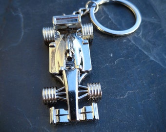 Personalised F1 racing car key ring with laser engraved personalisation. Formula One fan. Motor racing key chain, car key gift.