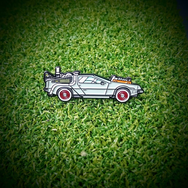 Back To The Future DMC DeLorean enamel magnetic golf ball marker or lapel pin with personalised laser engraving. RPG, board game piece.