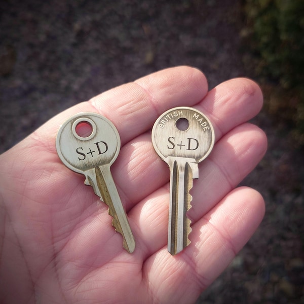 Personalised vintage Key to my Heart | Valentines Day gifts | Wedding day something old | Love charm | Custom engraved necklace pendant.