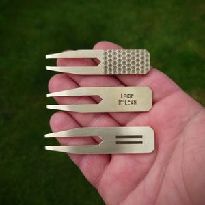 Brass pitch repair divot tool & alignment golf ball marker - Custom laser engraved personalisation. Wedding anniversary. Best Man gift.