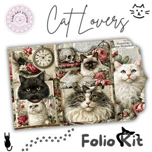 Pode incluir: Um kit de fólio de papel decorativo com o texto Cat Lovers e Folio Kit. O design apresenta vários retratos de gatos, ilustrações de relógios antigos, livros abertos, um crânio e rosas vermelhas sobre um fundo de texto impresso envelhecido.