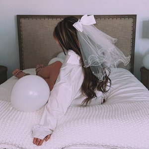 Bachelorette Party Curvy Pearl Veil With White Bow Accessories for Weddings Bridal Showers Parties and Events image 1