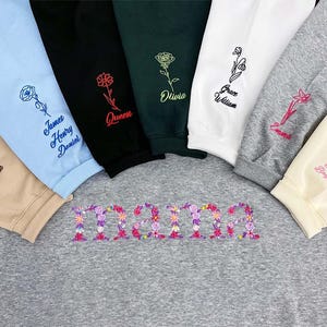 Embroidered Floral Mama Sweatshirt, Custom Mum And Mimi Sweatshirt, Nana, Gigi, Grandma Floral Shirt, Christmas Gift For Mom