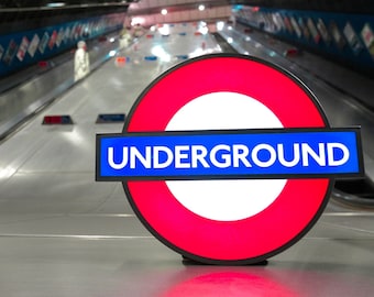 Underground Lightbox 15 inserts – London  Tube LED light, Wall Decor, Retro Railway Memorabilia, Unique Lighting Gift for Home, Office